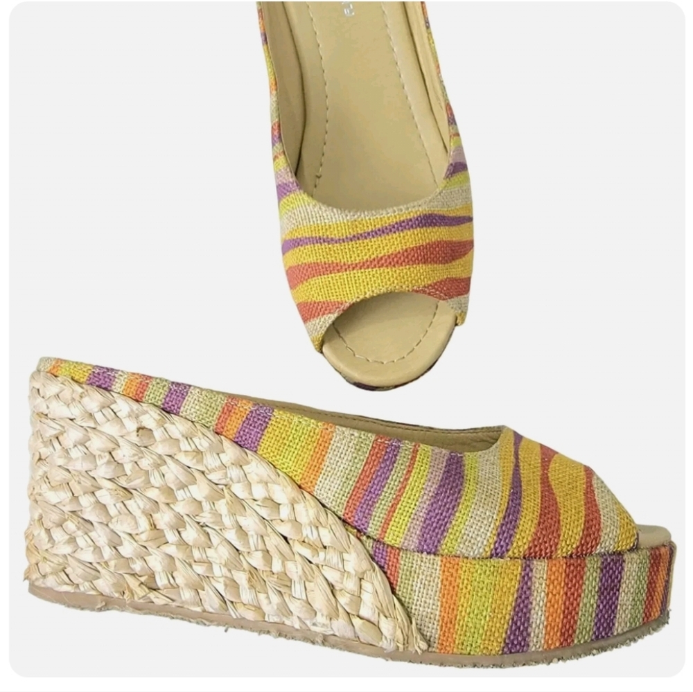 Chinese Laundry Women's multi Color Date Night Espadrilles Size 10